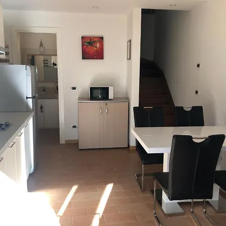 Residenza Lucrezia Apartamento Cavaion Veronese