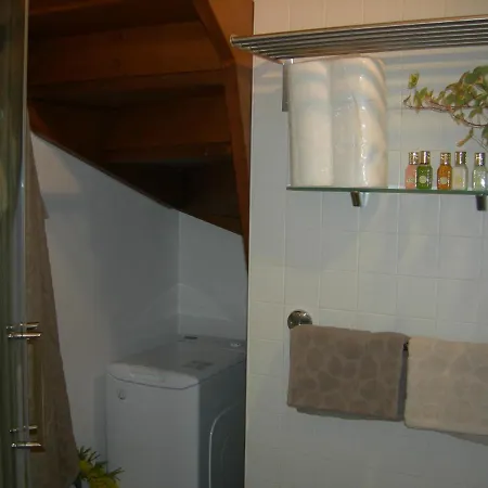 Residenza Lucrezia 卡瓦翁贝罗内斯