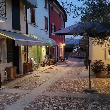 Apartamento Residenza Lucrezia Cavaion Veronese