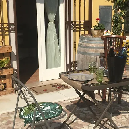 酒店 Residenza Lucrezia 卡瓦翁贝罗内斯